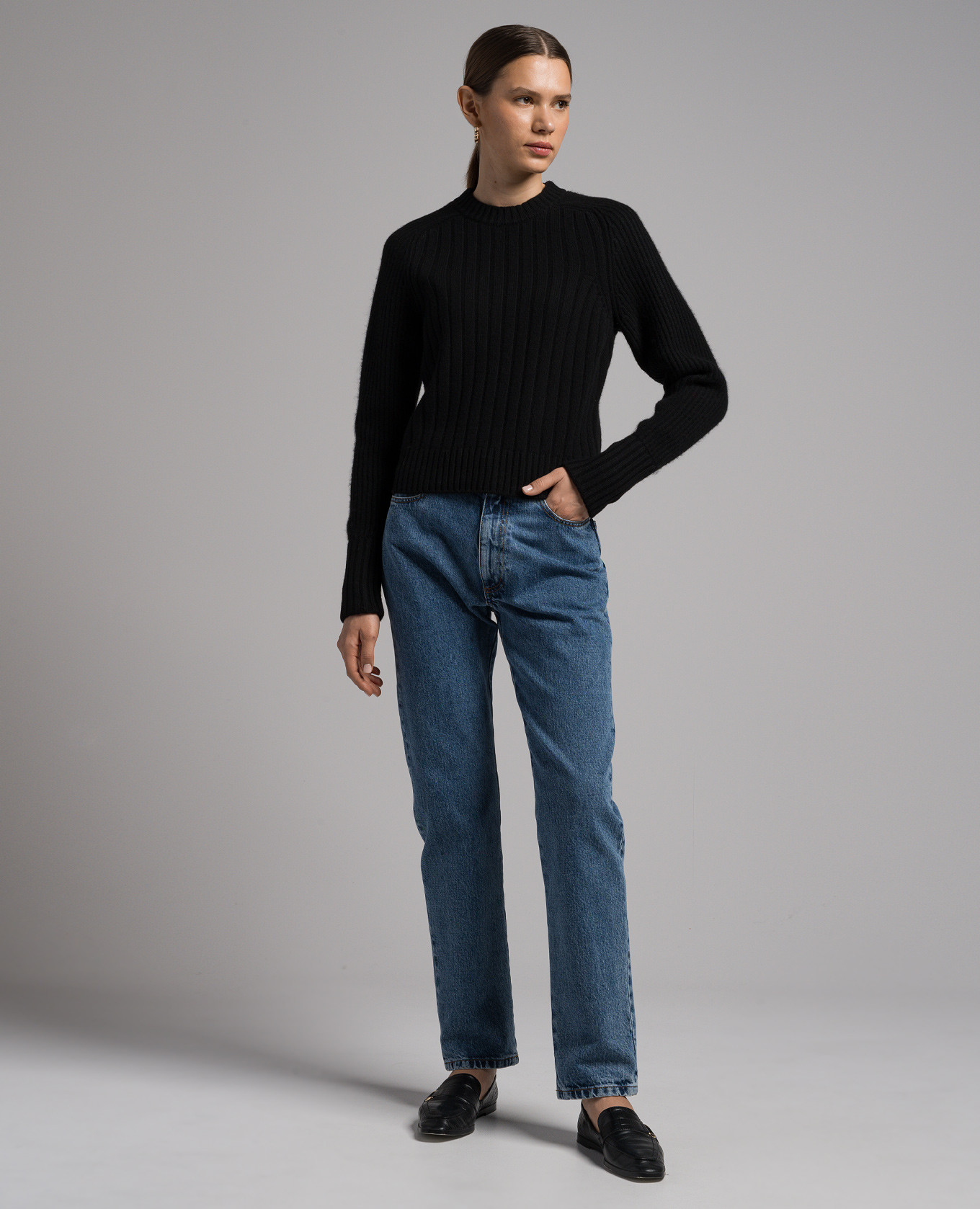 

Black ribbed wool and cashmere sweater CO