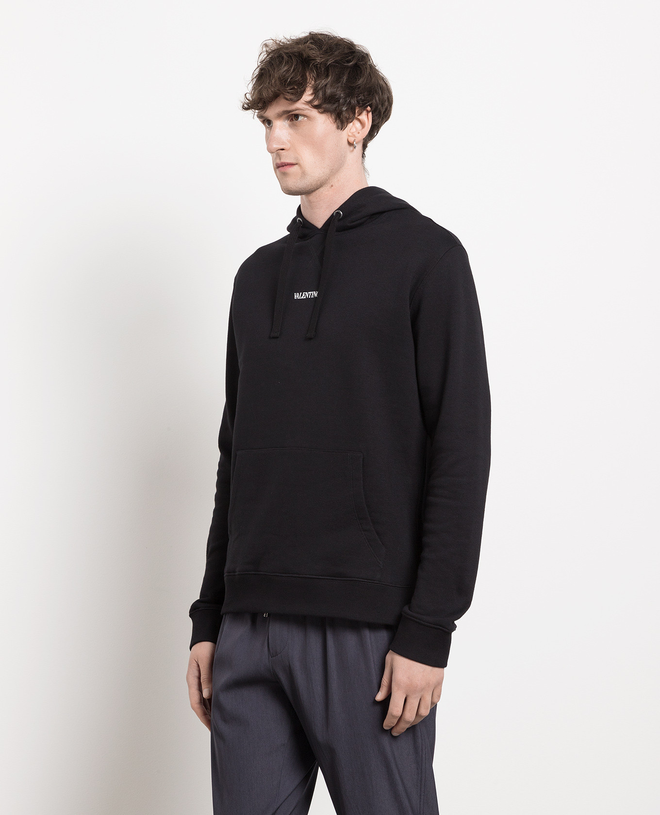 Black hoodie with contrast logo print Valentino 3