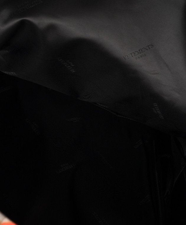Vetements - Gray backpack with graffiti print UE54BA100G Vetements - Gray backpack with graffiti print UE54BA100G