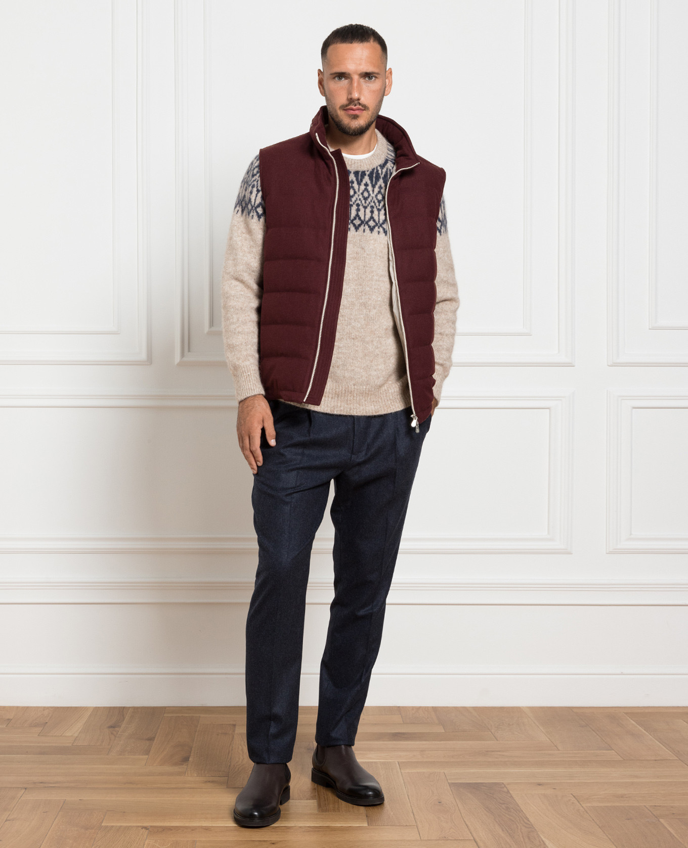 

Beige sweater with a pattern Brunello Cucinelli
