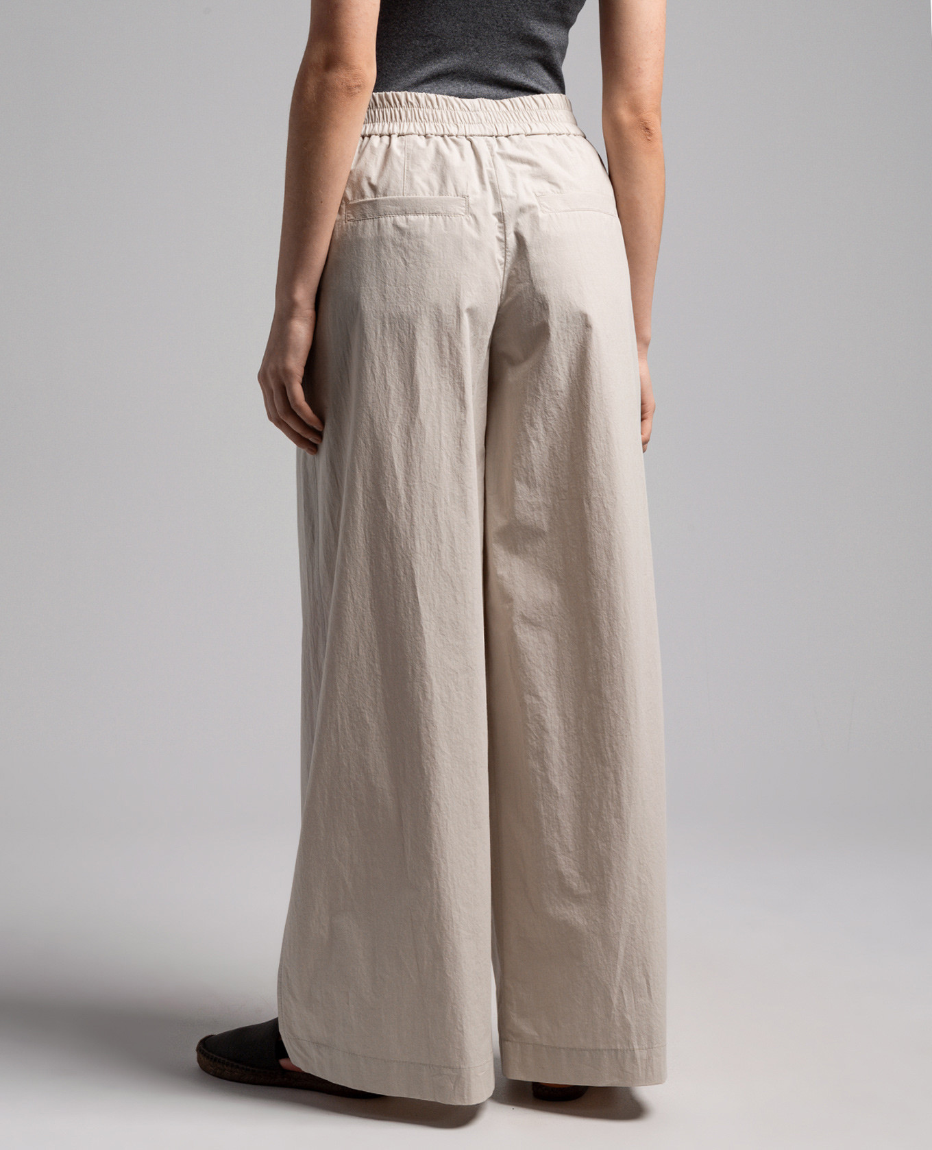 Gray pants Brunello Cucinelli 4