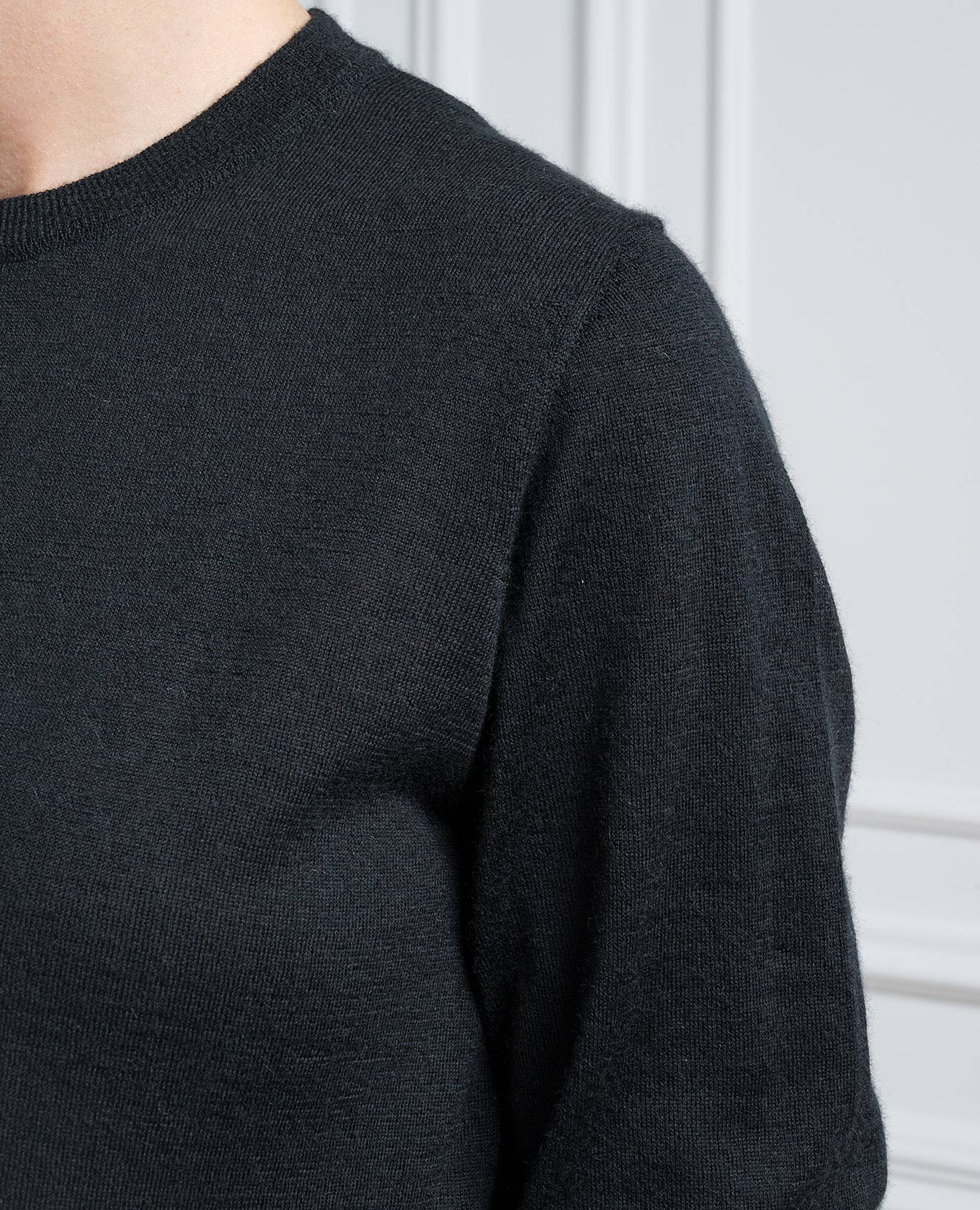 

Black cashmere jumper Allude