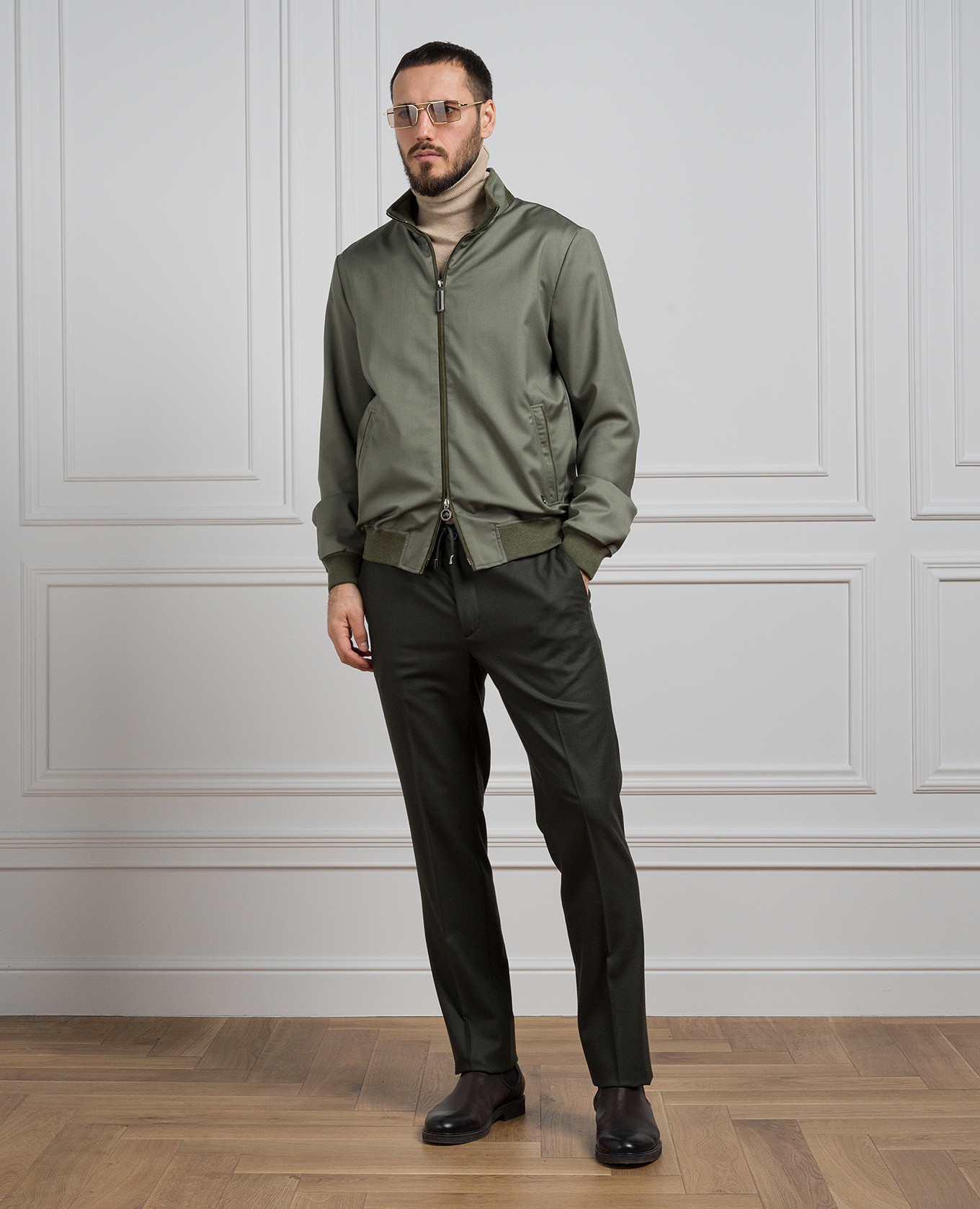

Green wool trousers with metallic logo Stefano Ricci