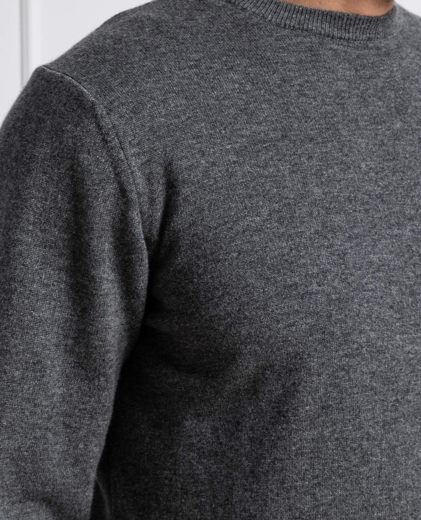 Gray cashmere jumper Cashmere&Whiskey 5