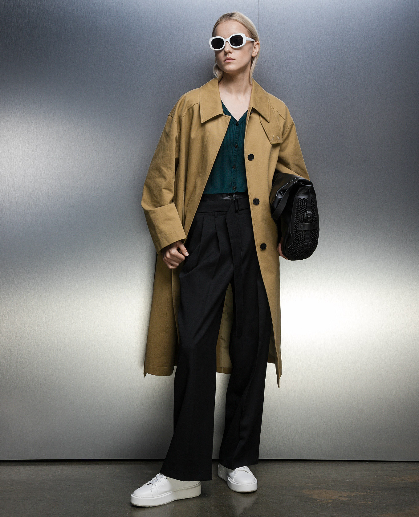 

Green ribbed cropped cardigan with metallic logo Juun.j