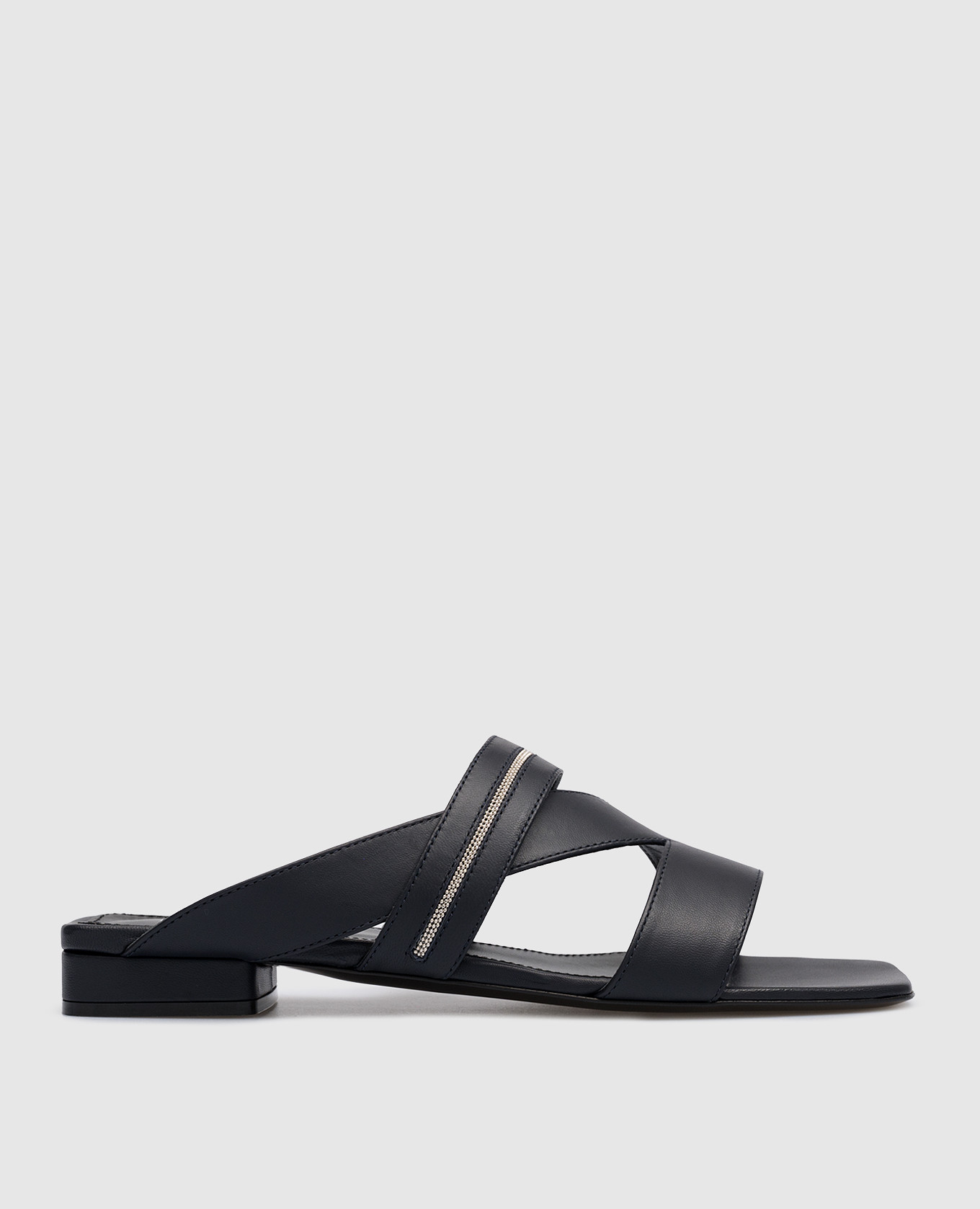 

Black leather flip flops with monil chain Peserico