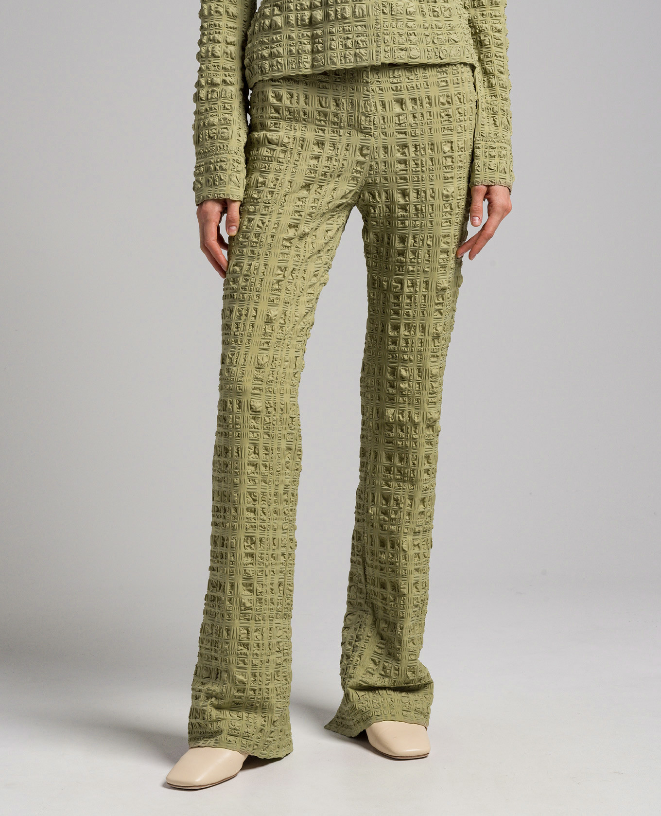 Khaki Juna flared pants with a reaper effect Nanushka 3