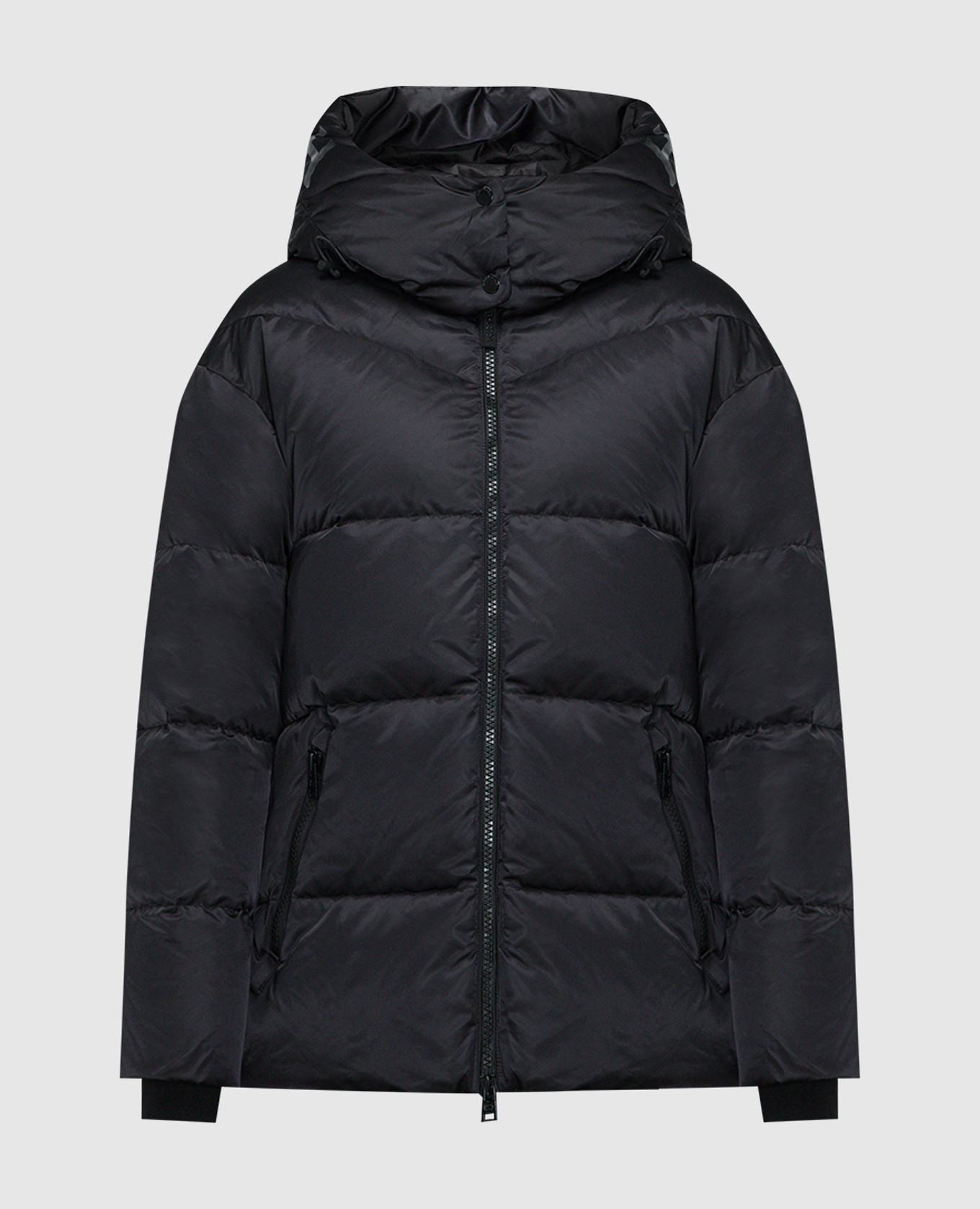 

Black puffer jacket with logo patch Woolrich