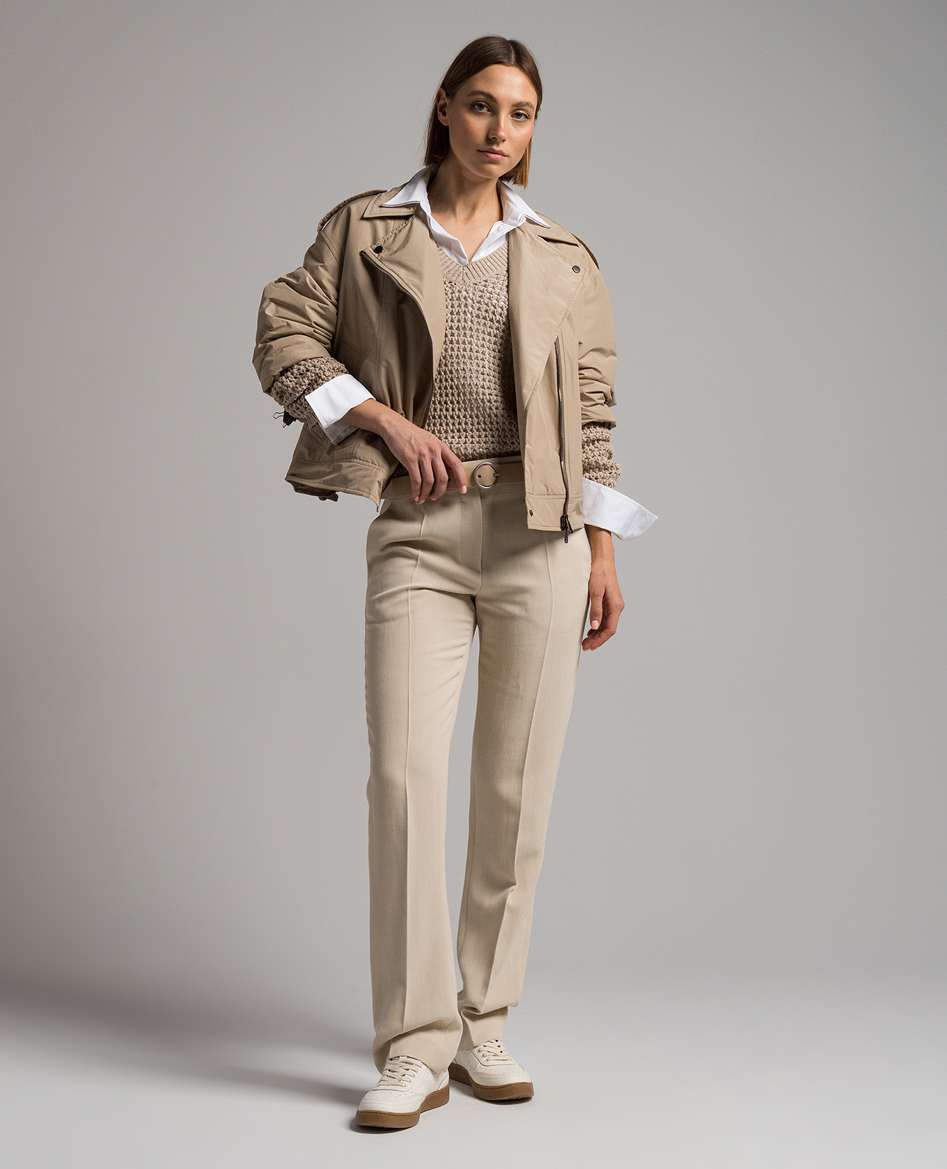 

Beige openwork pullover with sequins Brunello Cucinelli