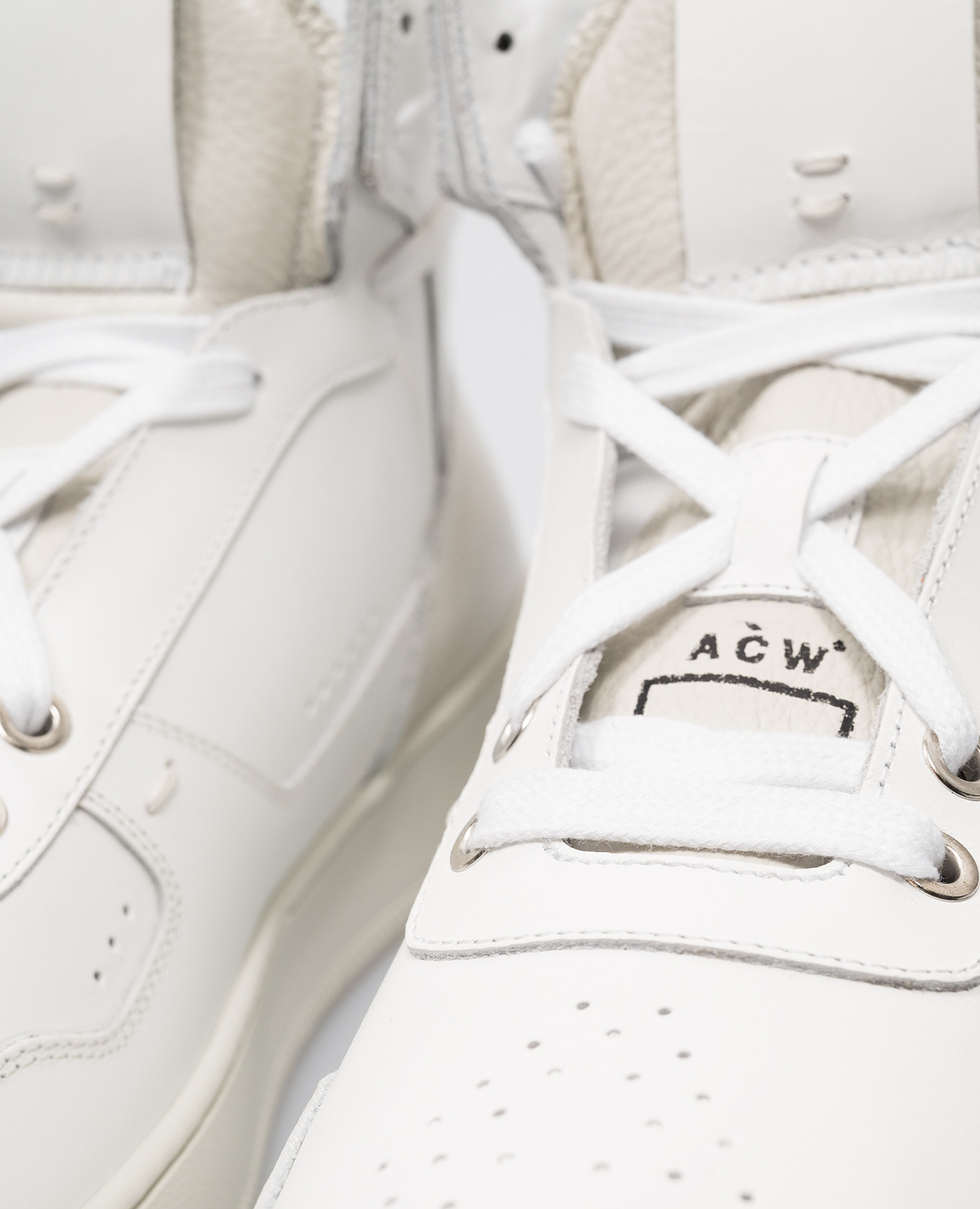 Luol white leather high top with logo A Cold Wall 5