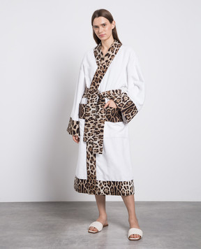 Dolce&Gabbana White robe with an animalistic pattern TCF010TCAGO