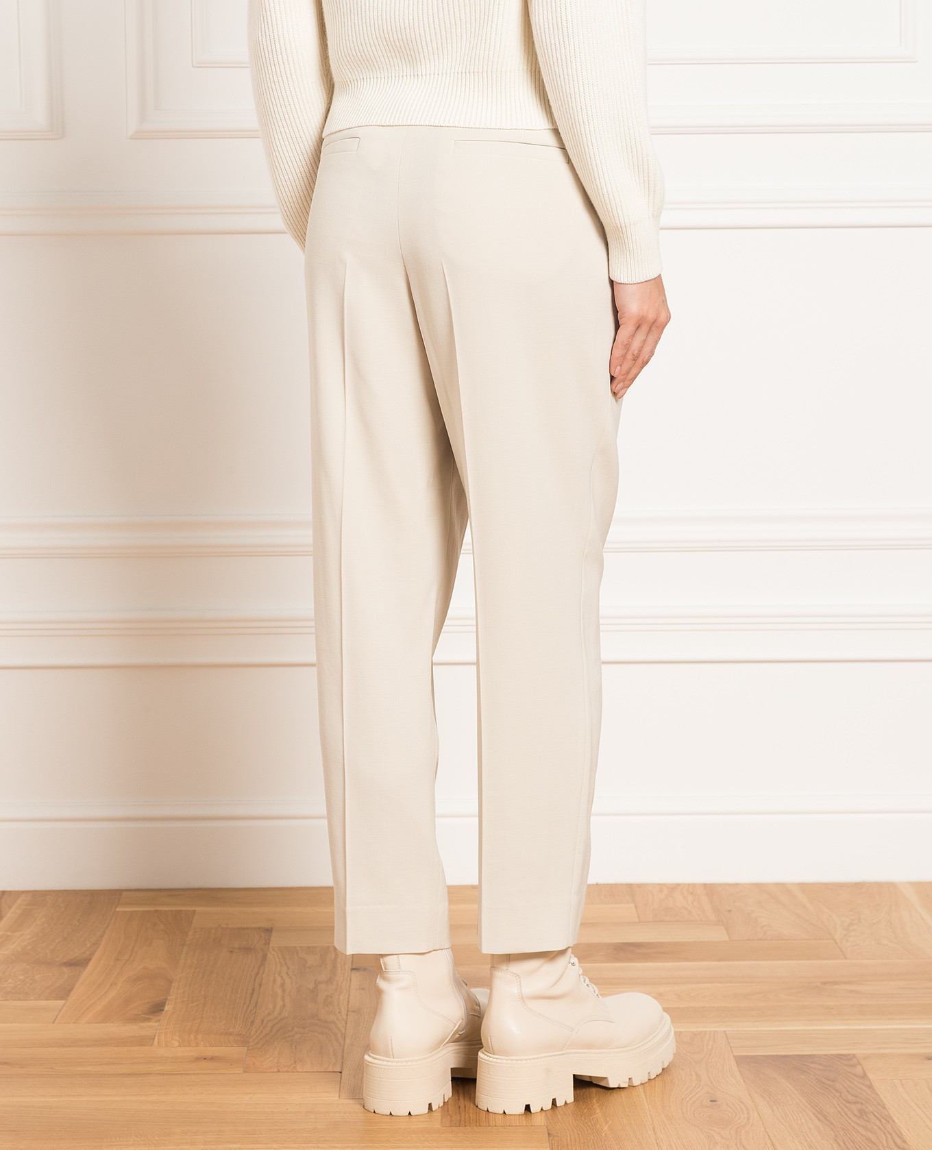 

Light beige trousers with monil chain Brunello Cucinelli