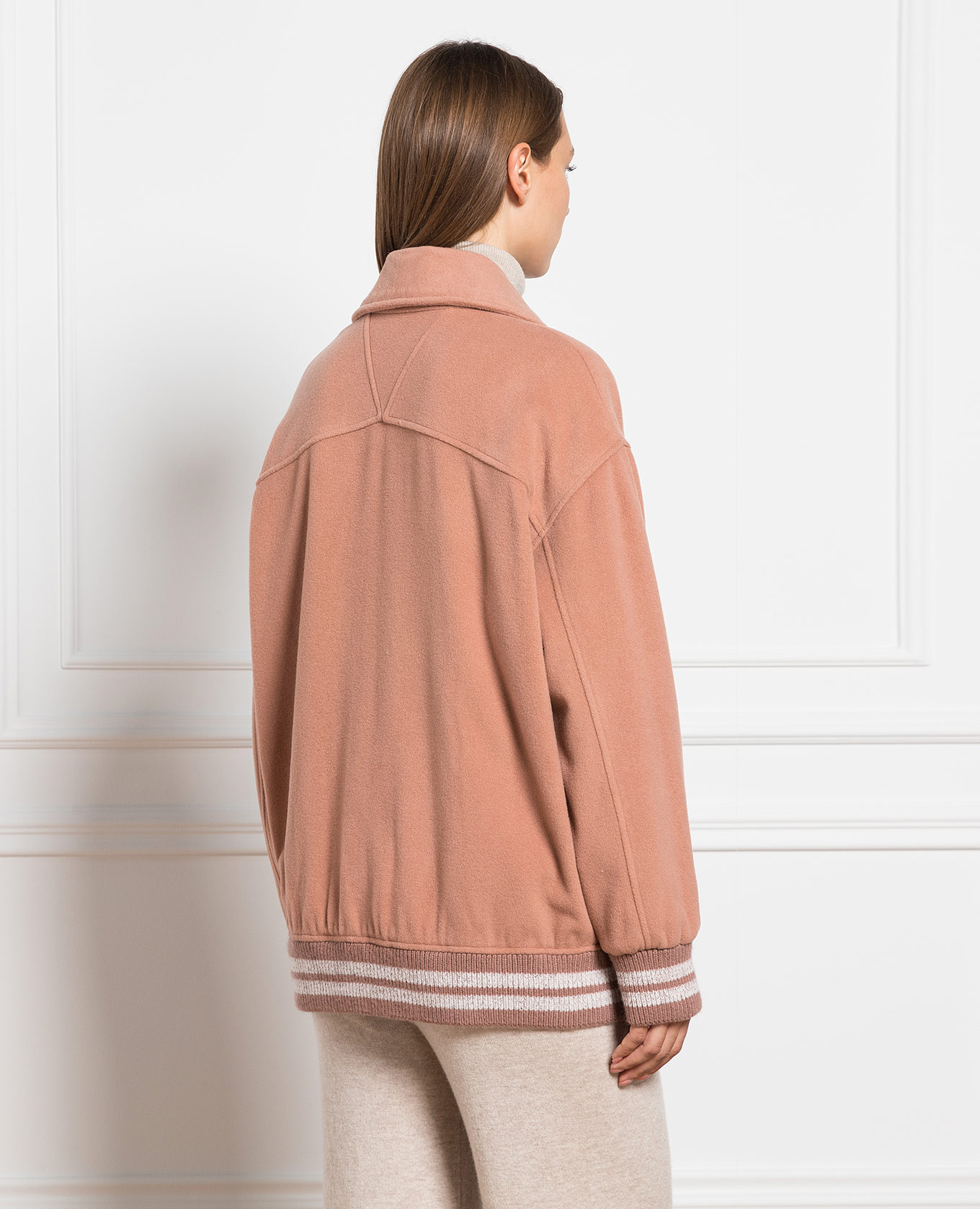 Pink jacket with monil chain Rindi 4