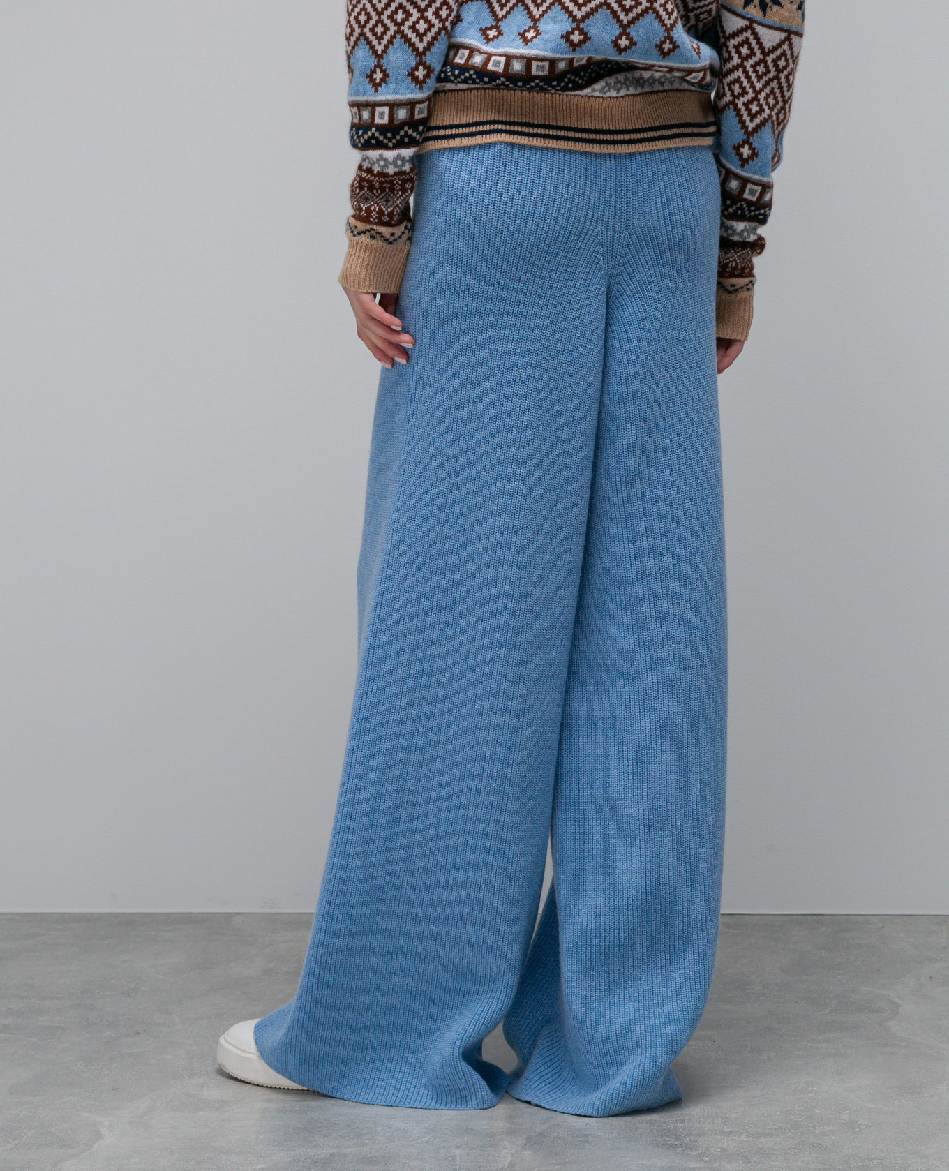 Blue wide trousers made of wool Ballantyne 4