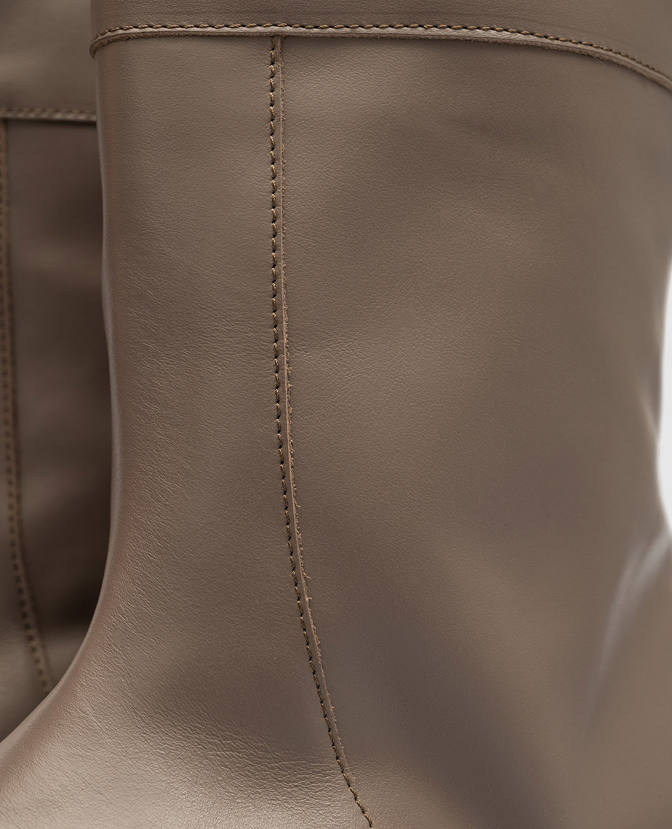 Brown leather boots N21 5
