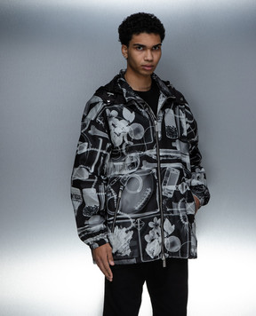 Off-White Black windbreaker in a print in the form of an X-ray OMEB048S24FAB001