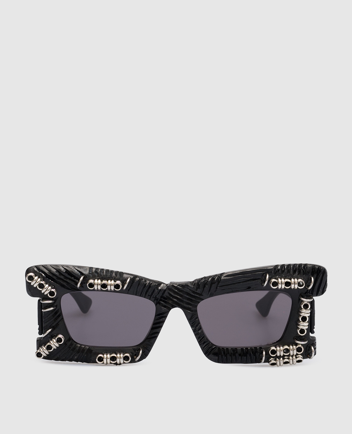 

Black sunglasses R2 Kuboraum