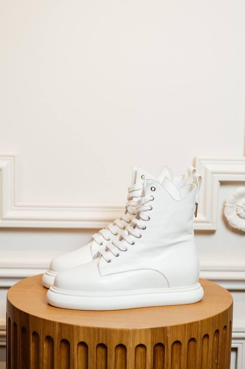 Selene white leather boots The Attico 5