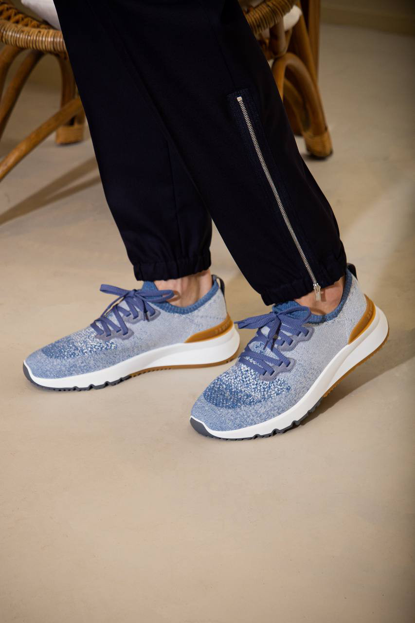 

Blue sneakers with a logo Brunello Cucinelli