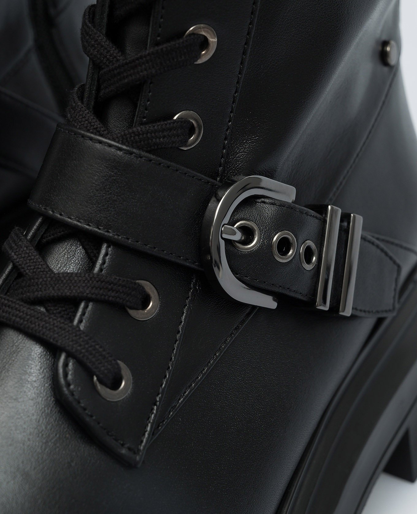 

Bedford black leather boots Stuart Weitzman