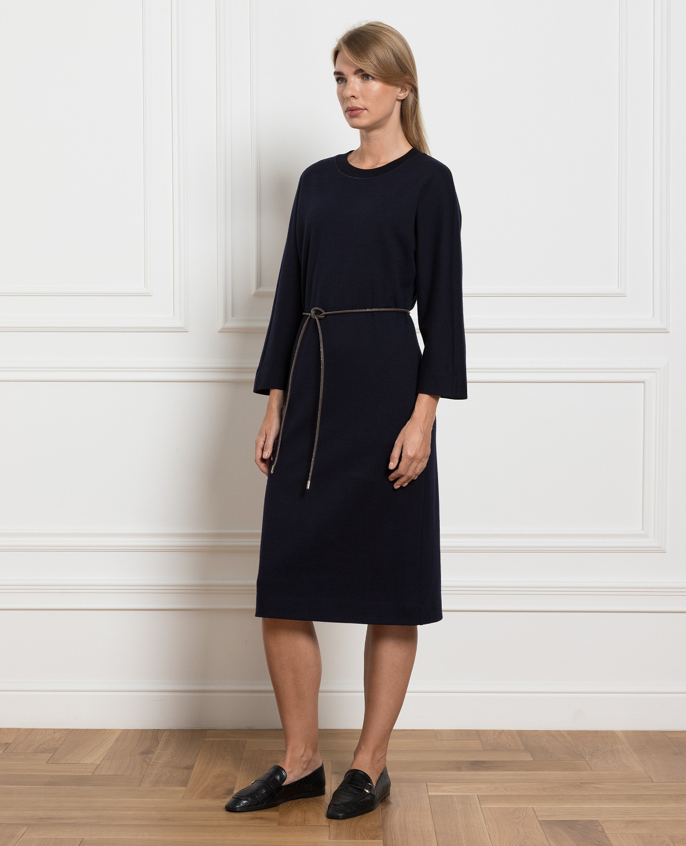 Blue midi dress with monil chain Peserico 3
