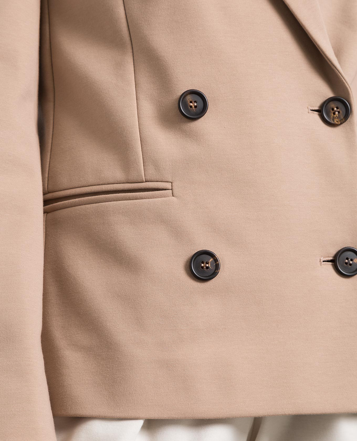 Beige double-breasted jacket with eco-brass Brunello Cucinelli 5