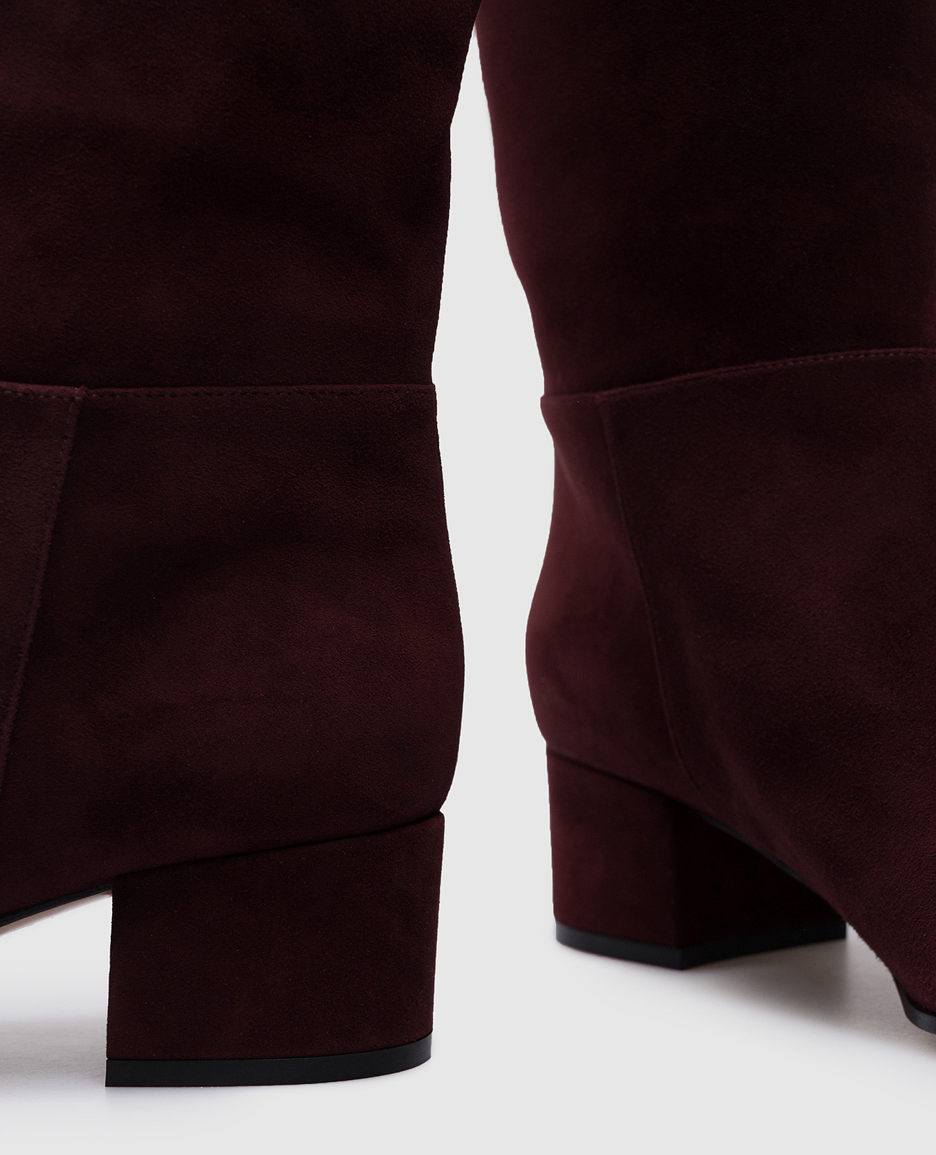 

Burgundy suede ankle boots with metallic logo Gianvito Rossi