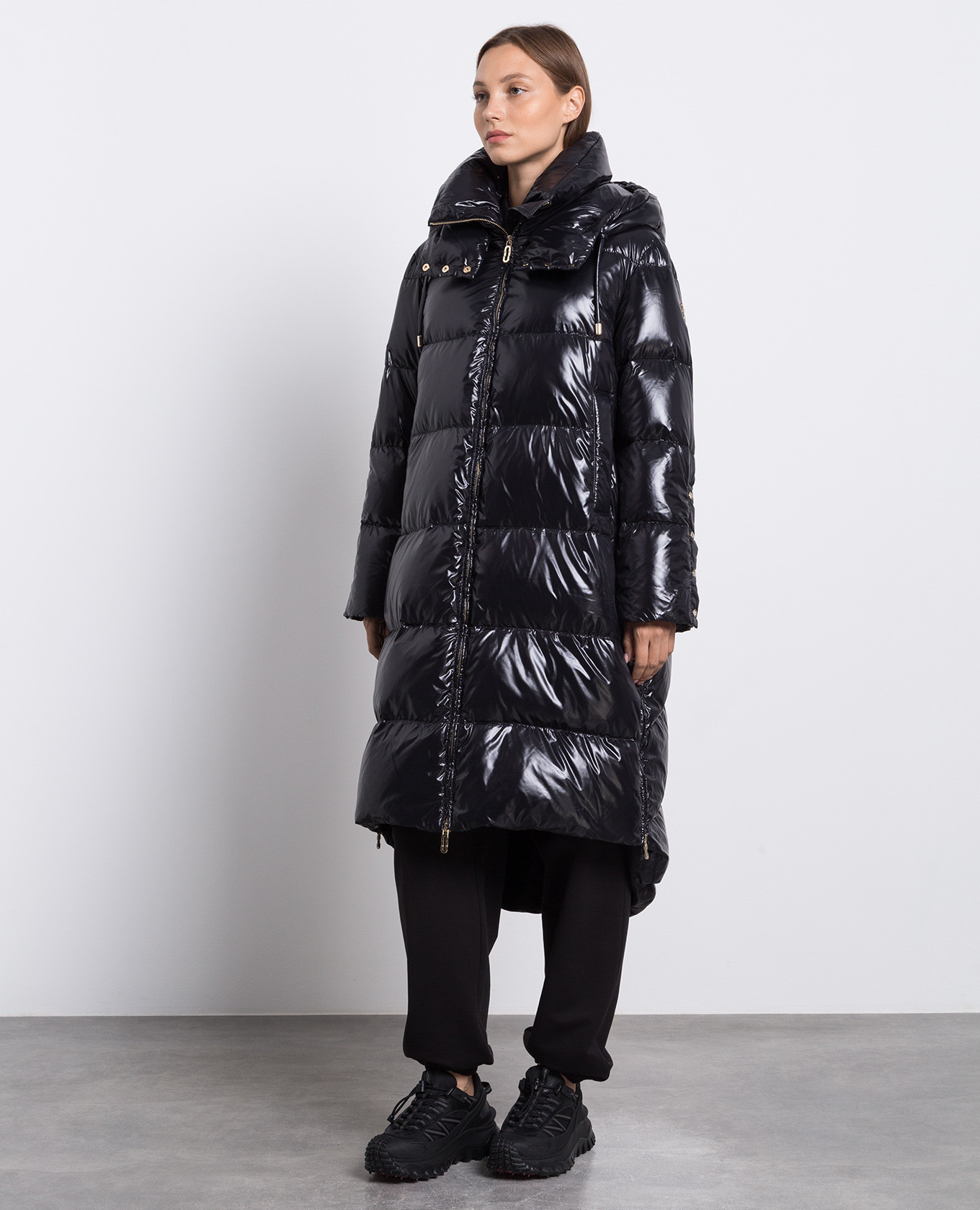 Black down jacket with logo Stilnology 3