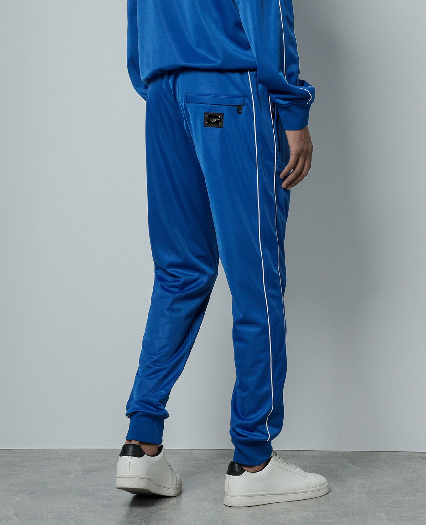 Blue sweatpants with logo Dolce&Gabbana 4