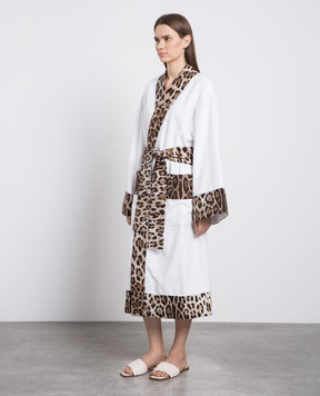 Dolce&Gabbana White robe with an animalistic pattern TCF010TCAGO