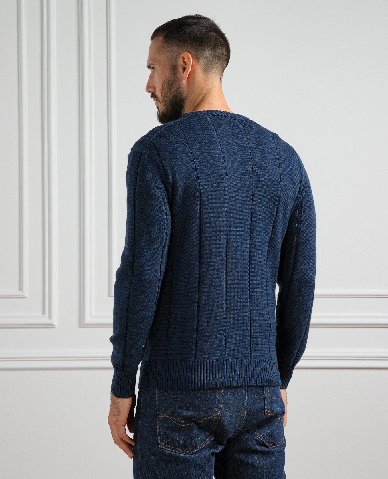Blue jumper made of wool in a textured pattern Cashmere&Whiskey 4