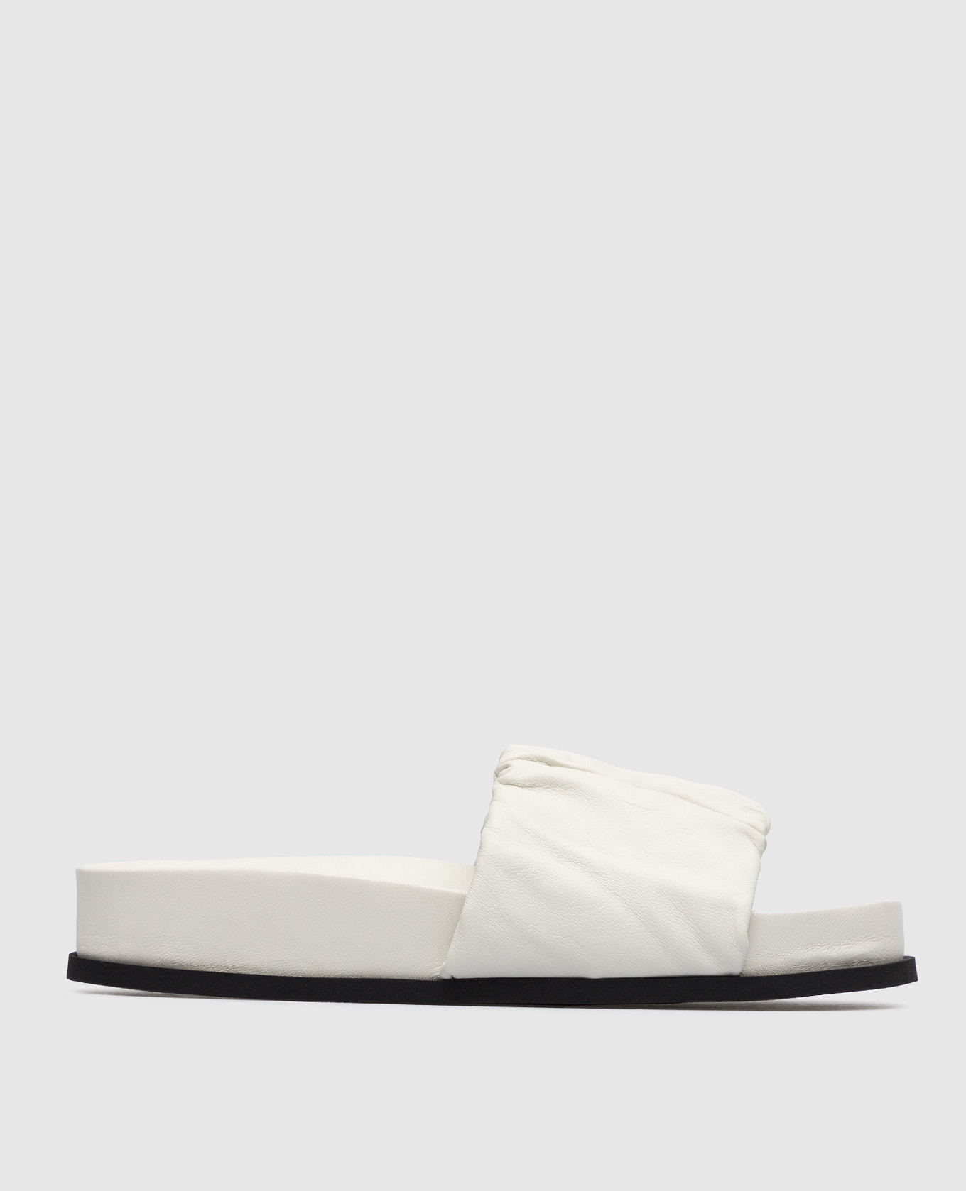 

Marcella draped leather flip flops in light gray Giulia Taddeucci, Серый