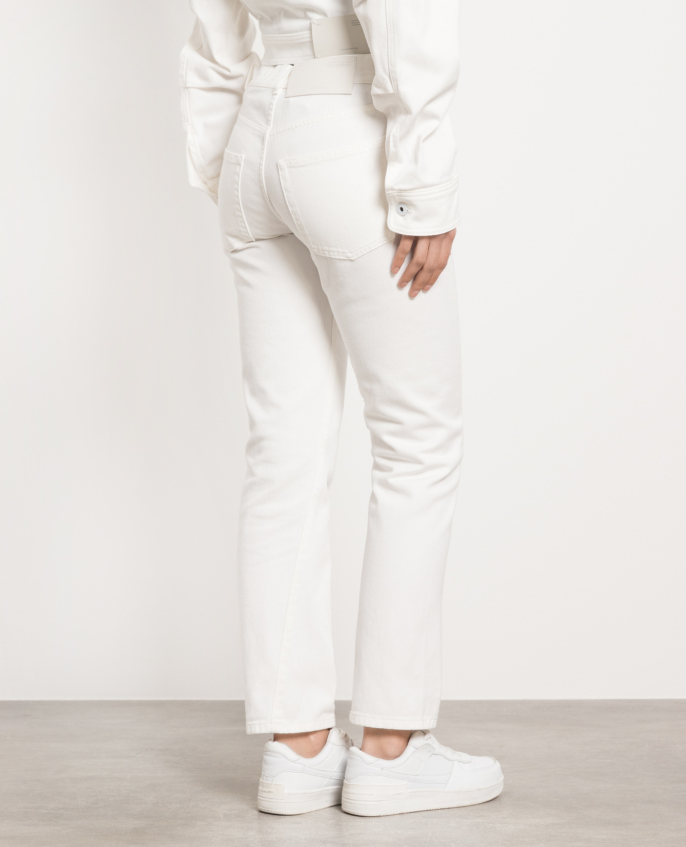 

White jeans with logo patch Off-White