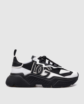 Category Sneakers