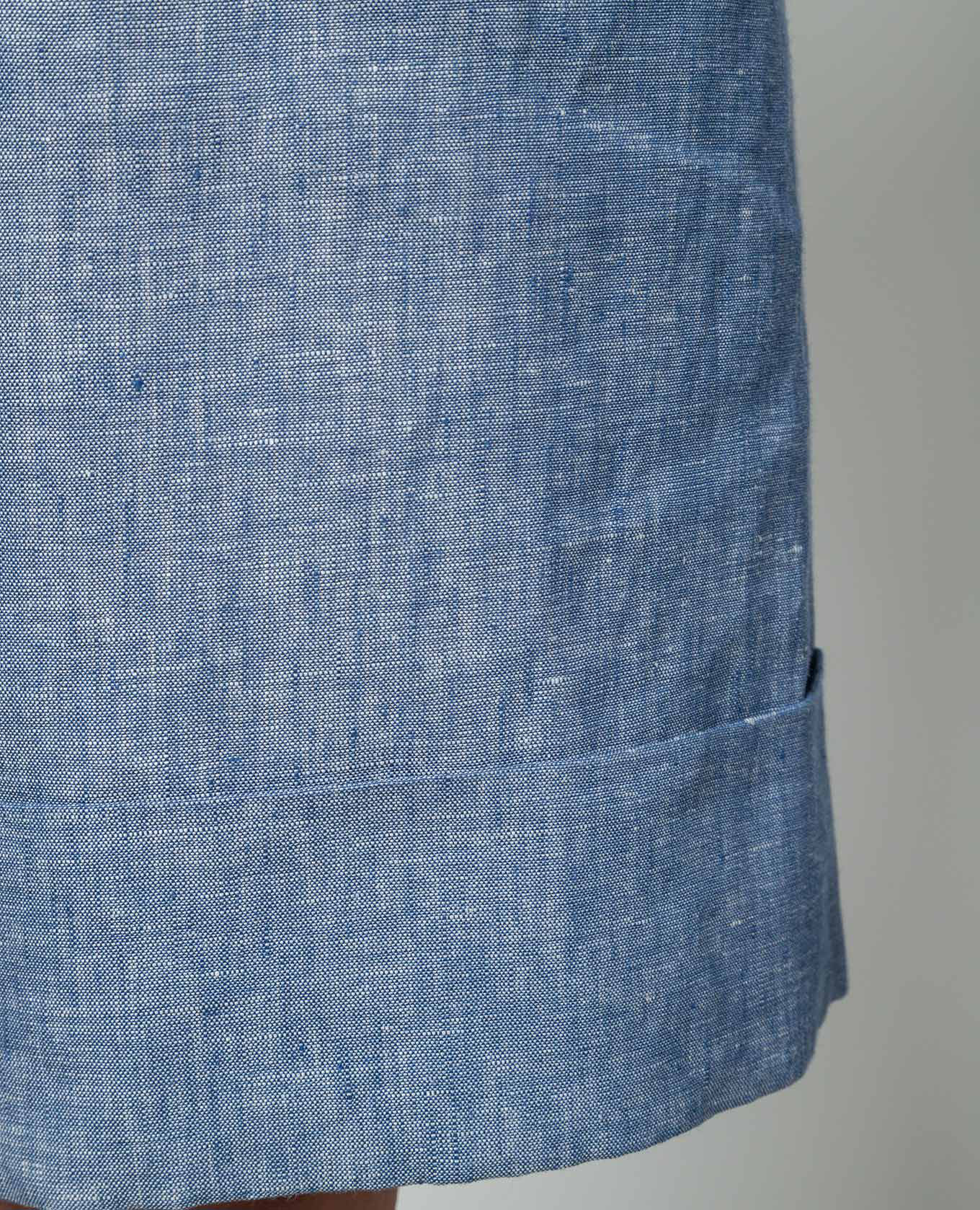 

Blue linen shorts Peserico