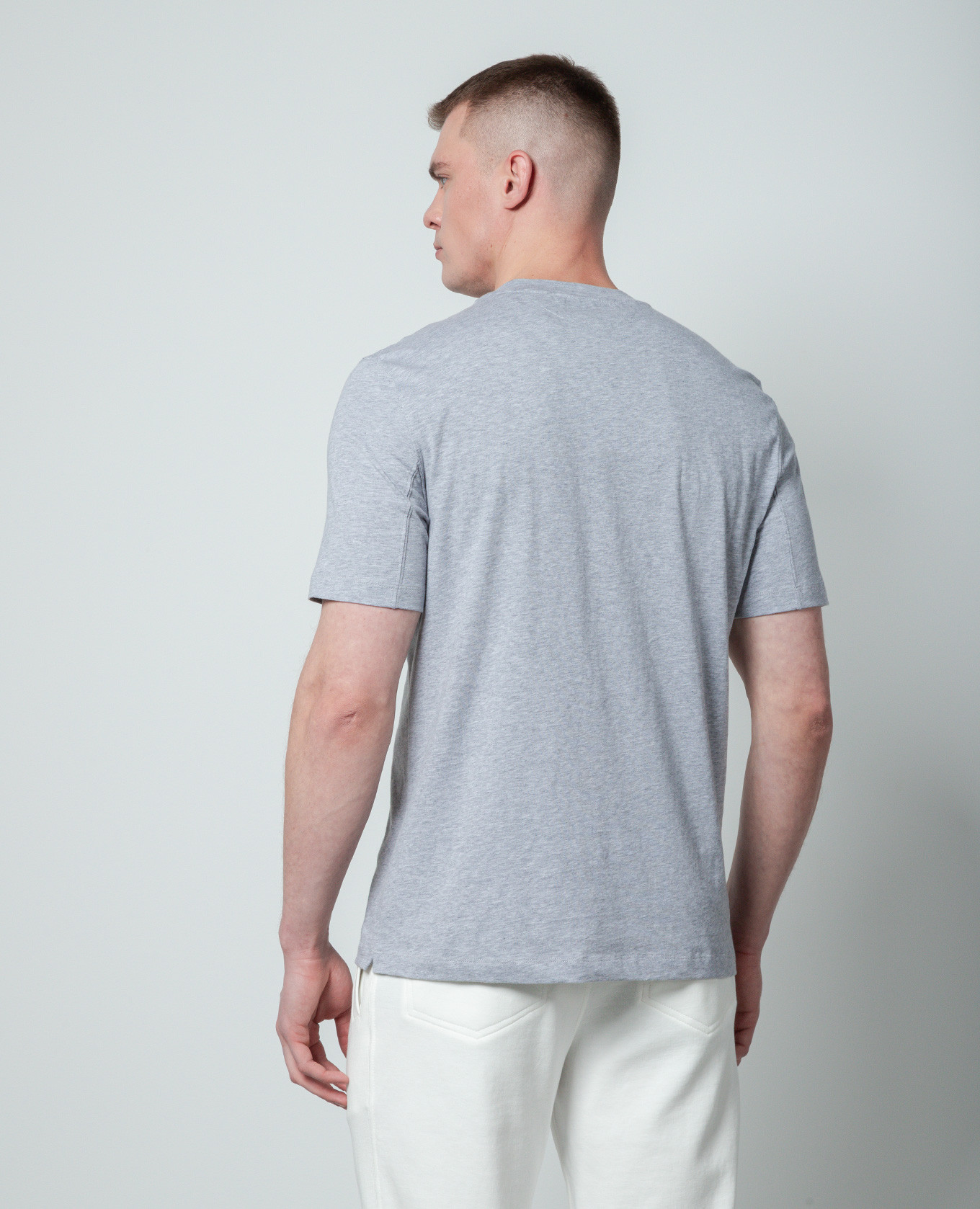 

Gray t-shirt with logo emblem print Brunello Cucinelli, Grey