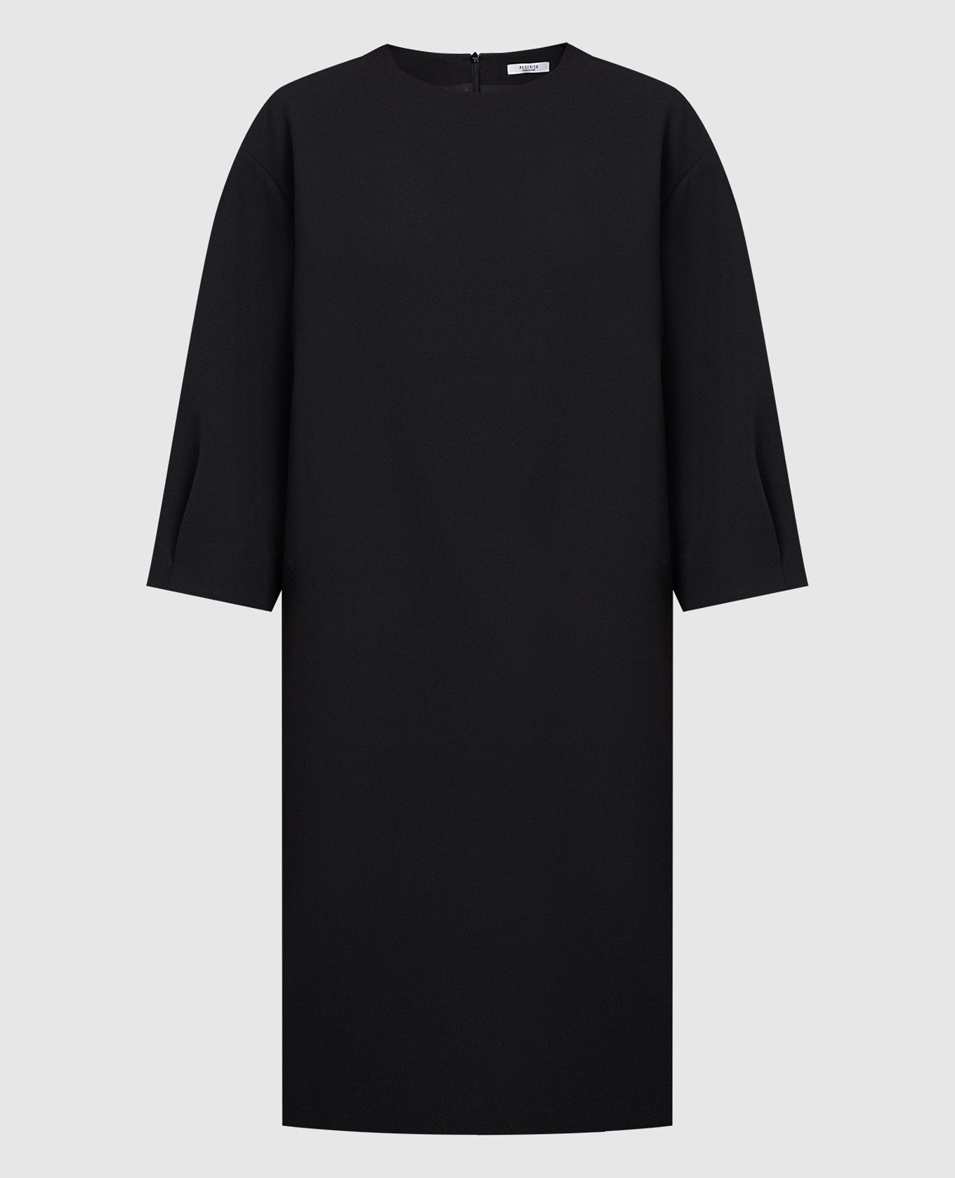 

Black dress with monil chain Peserico