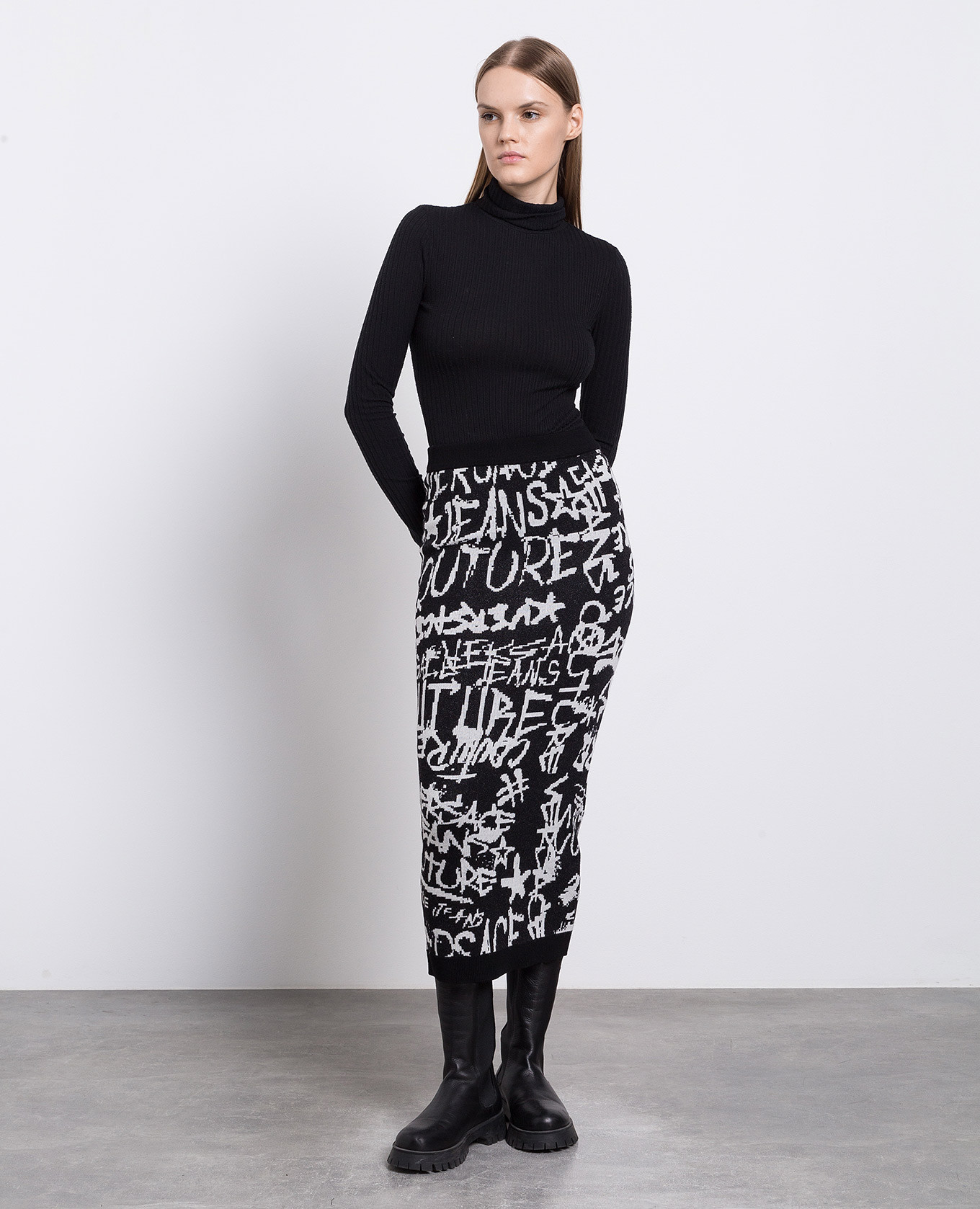 Logo Brush Couture black pencil skirt Versace Jeans Couture 2