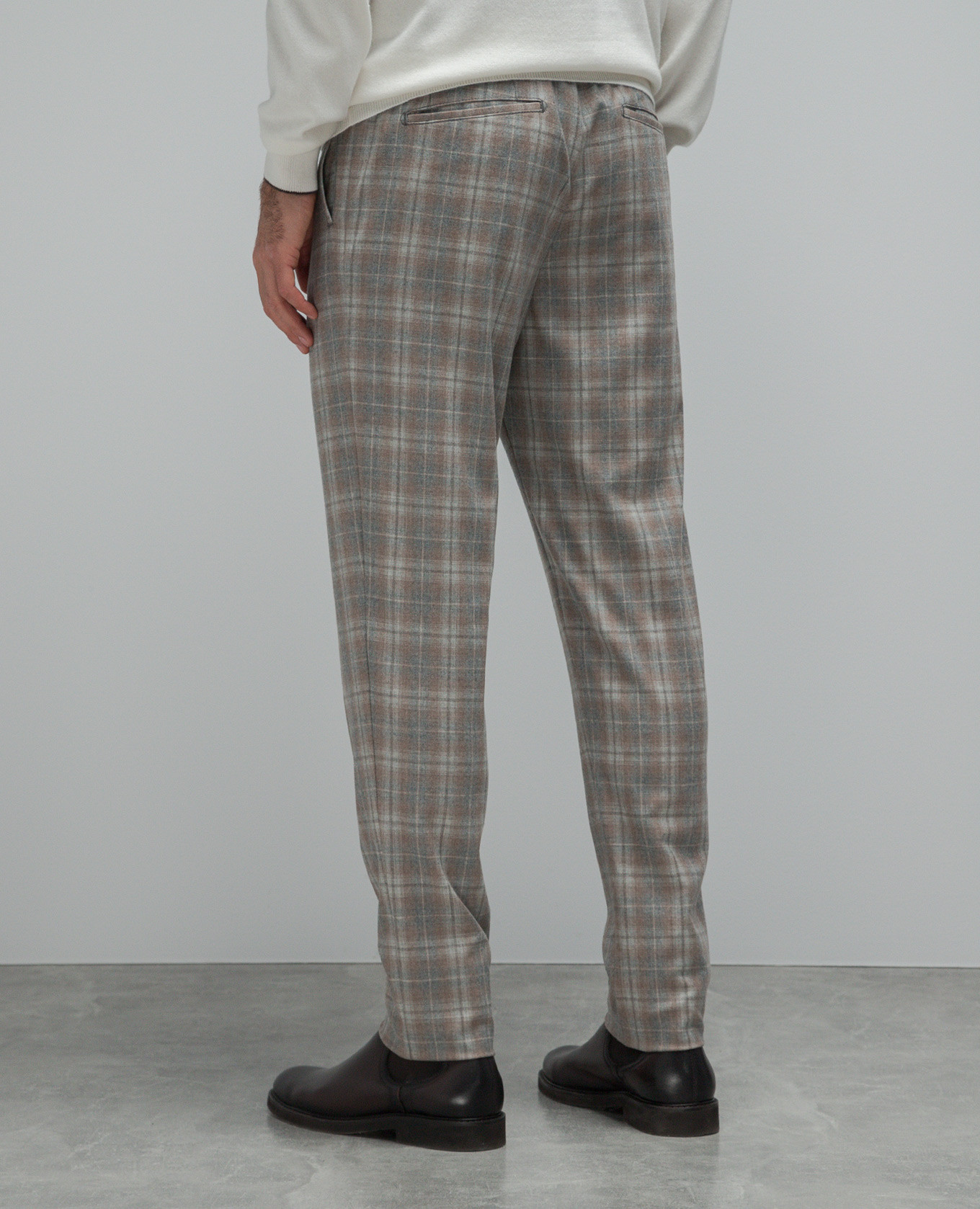 Chiaiam cashmere check beige pants Marco Pescarolo 4
