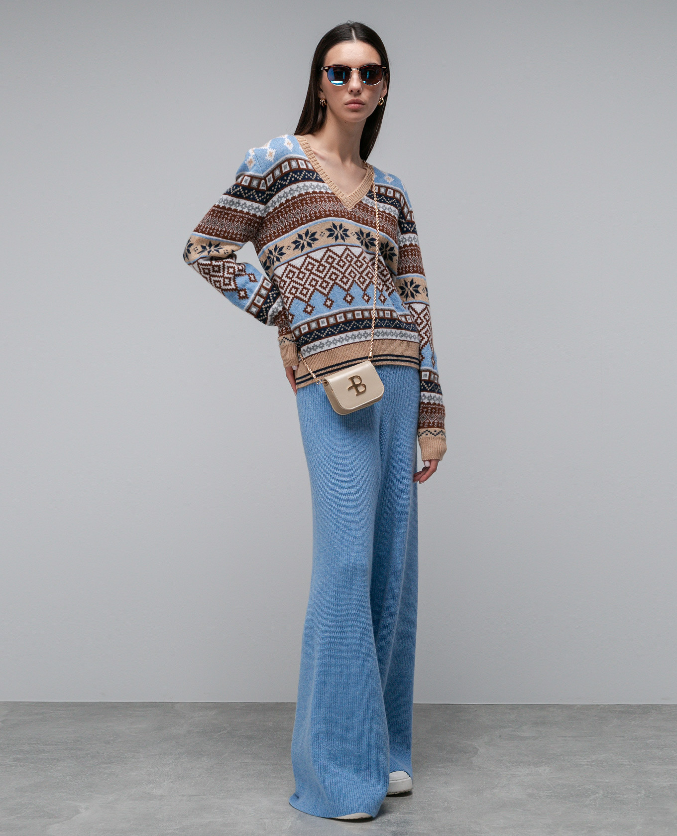 

Blue wide trousers made of wool Ballantyne, Light blue