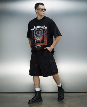 Vetements Black denim cargo shorts UE64SS100B