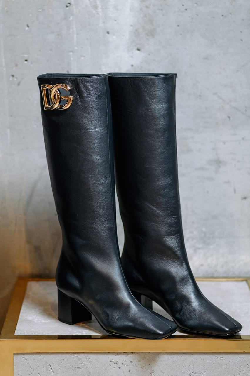 

Black leather boots with logo Dolce&Gabbana
